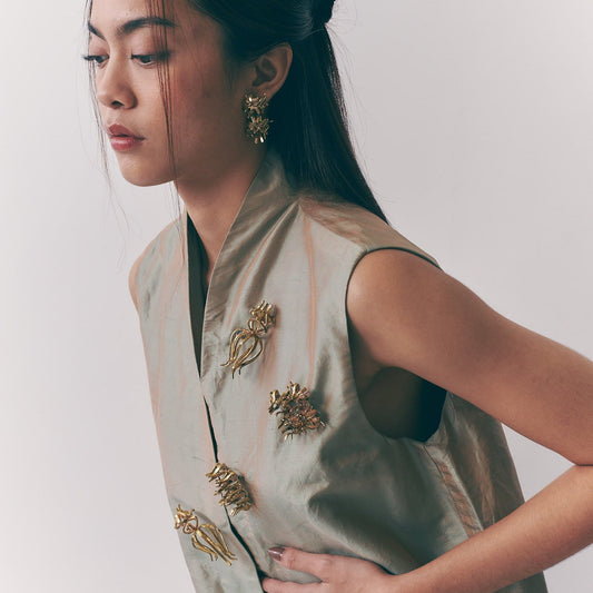 Trias Sangkar Brooch
