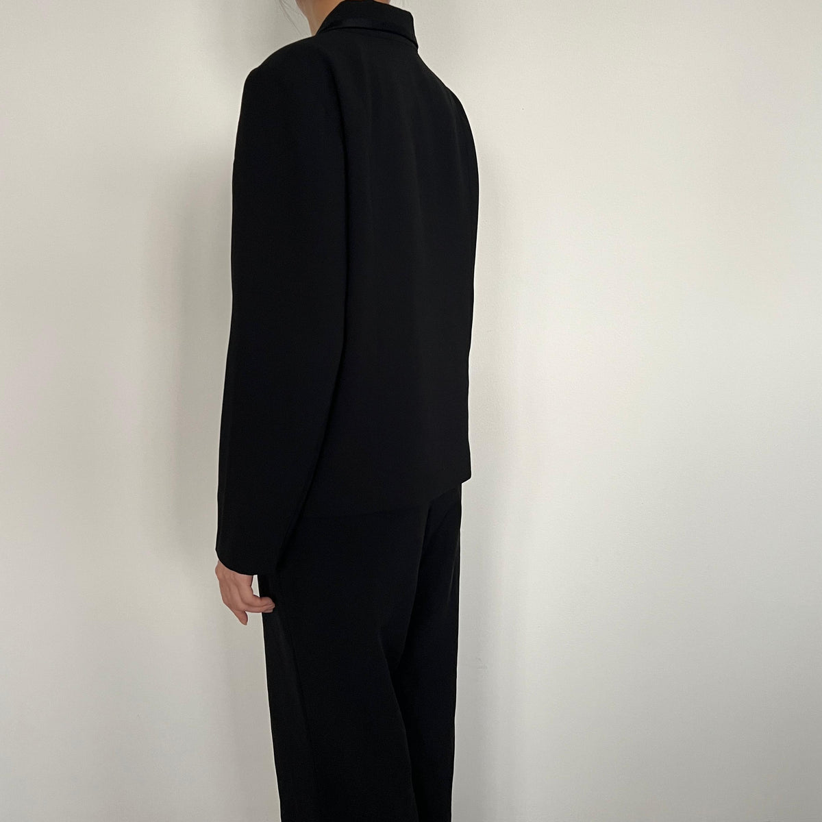 Black Outer with Pomfret Hook
