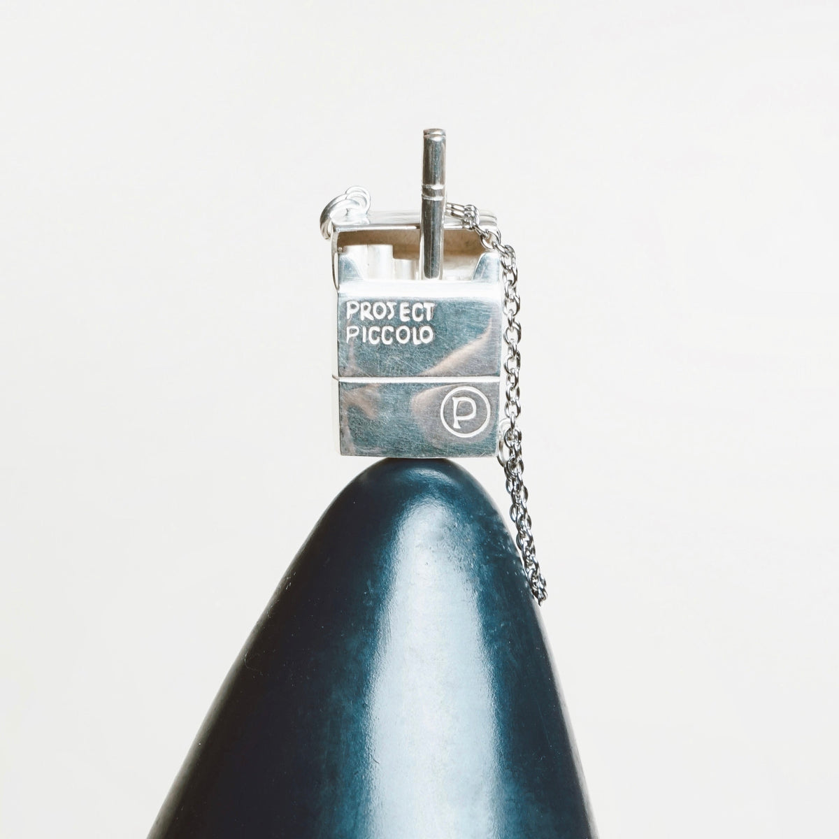 Cig Brooch