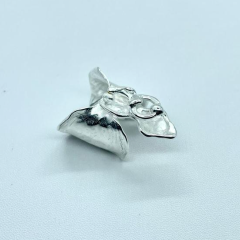 Pierced Flower Ring