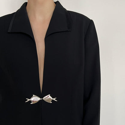 Black Outer with Pomfret Hook