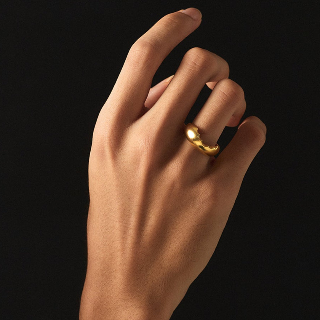 Bitten Dome Ring